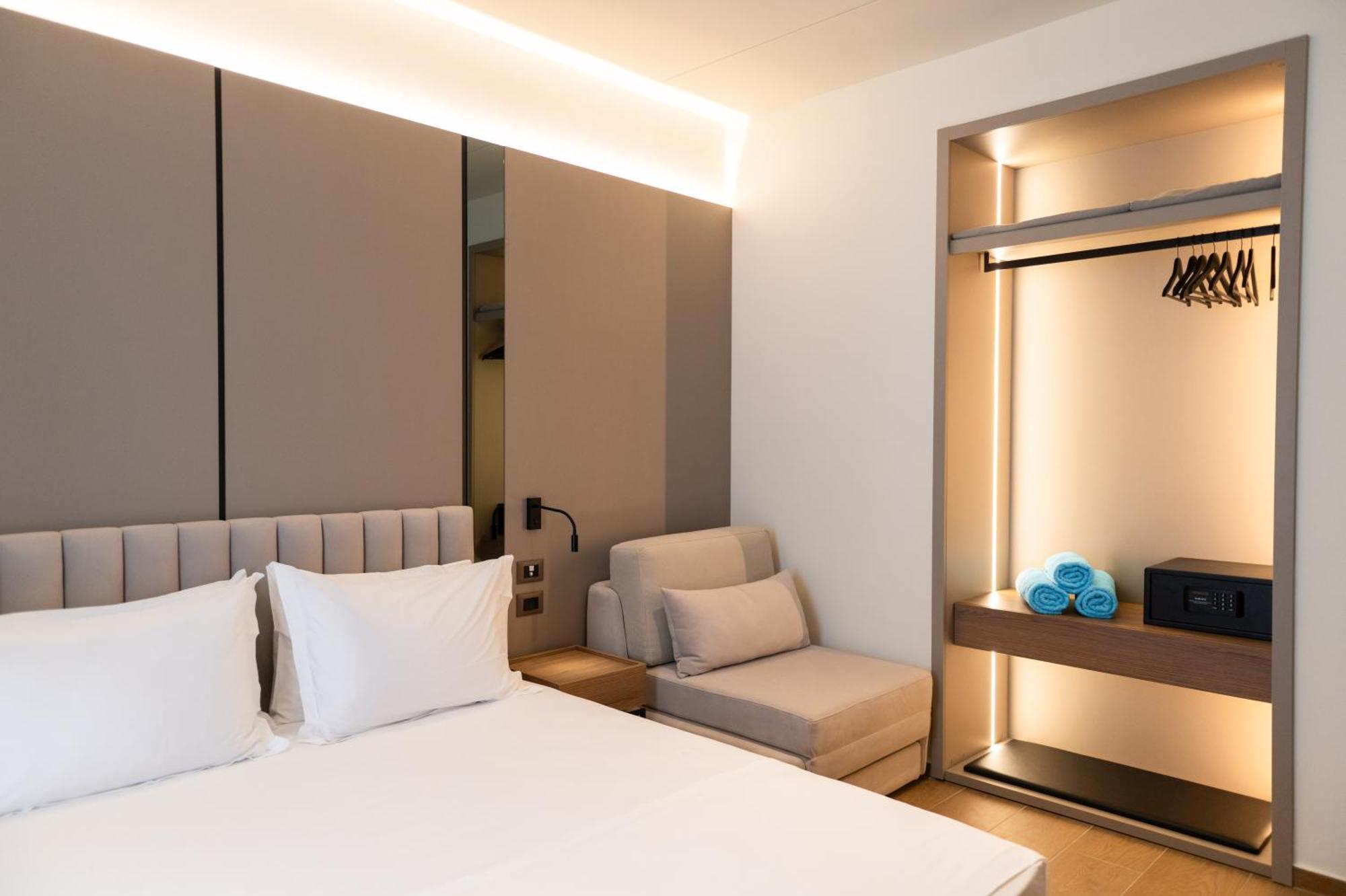 Hotel Jost Caravel Radhimë Zewnętrze zdjęcie